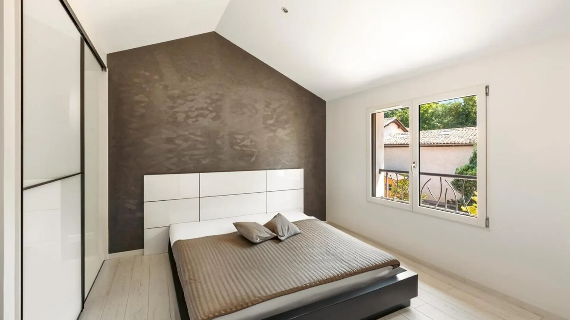 Fabulous Beaujolaise - 12P - Piscine Villa Fareins Holiday home