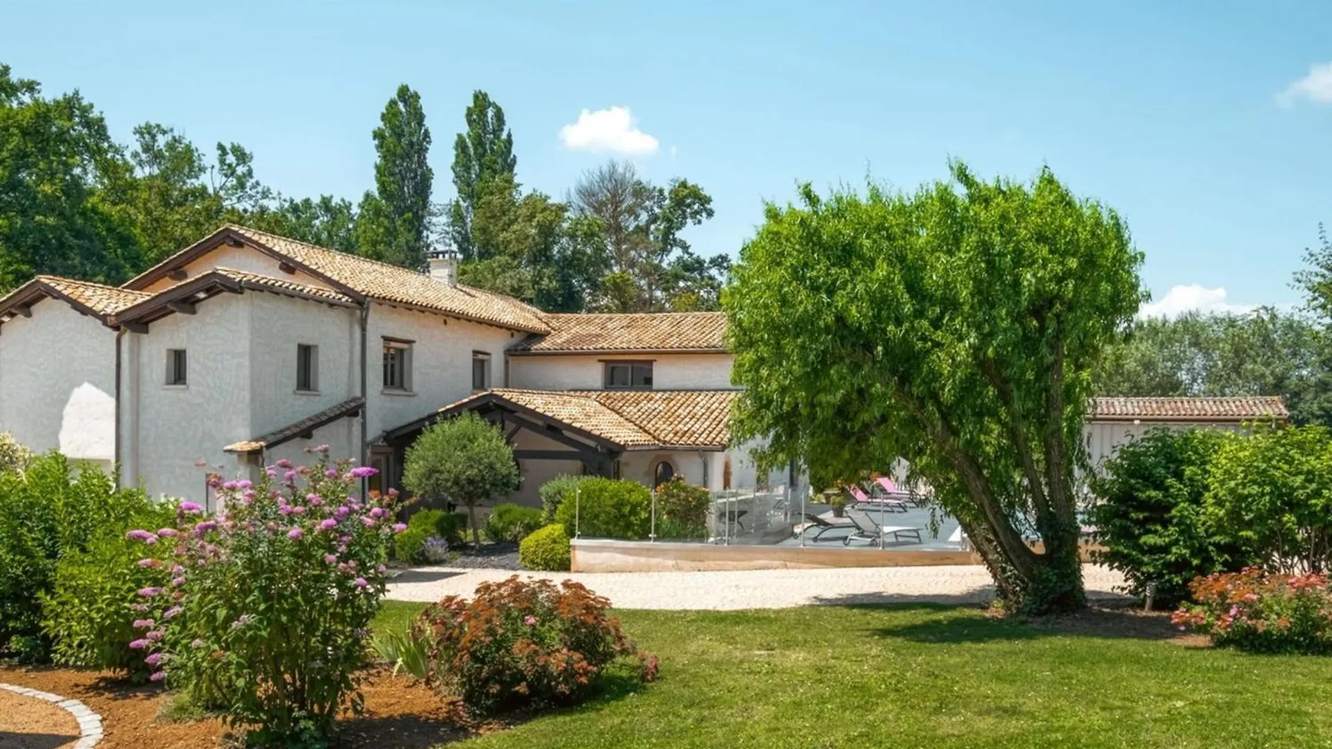 Fabulous Beaujolaise - 12P - Piscine Villa Fareins France