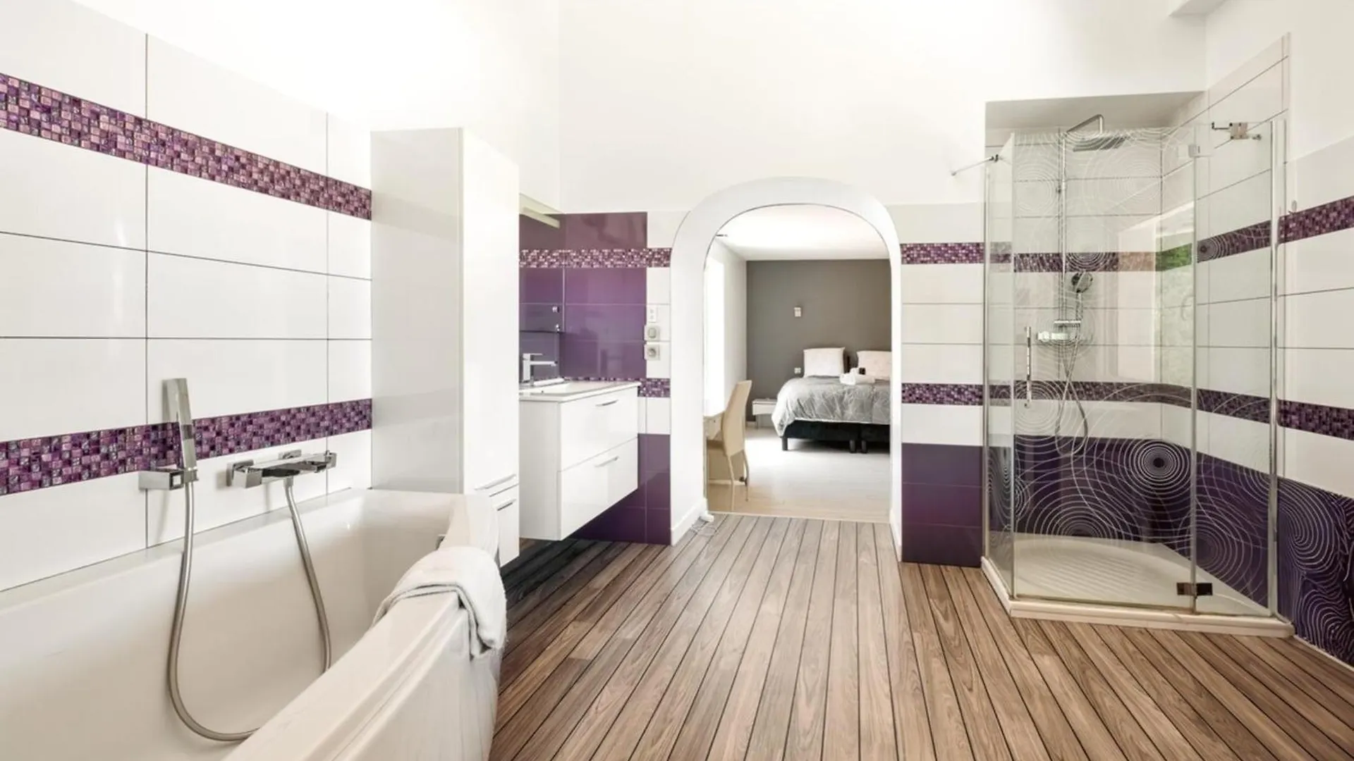 Fabulous Beaujolaise - 12P - Piscine Villa Fareins Holiday home