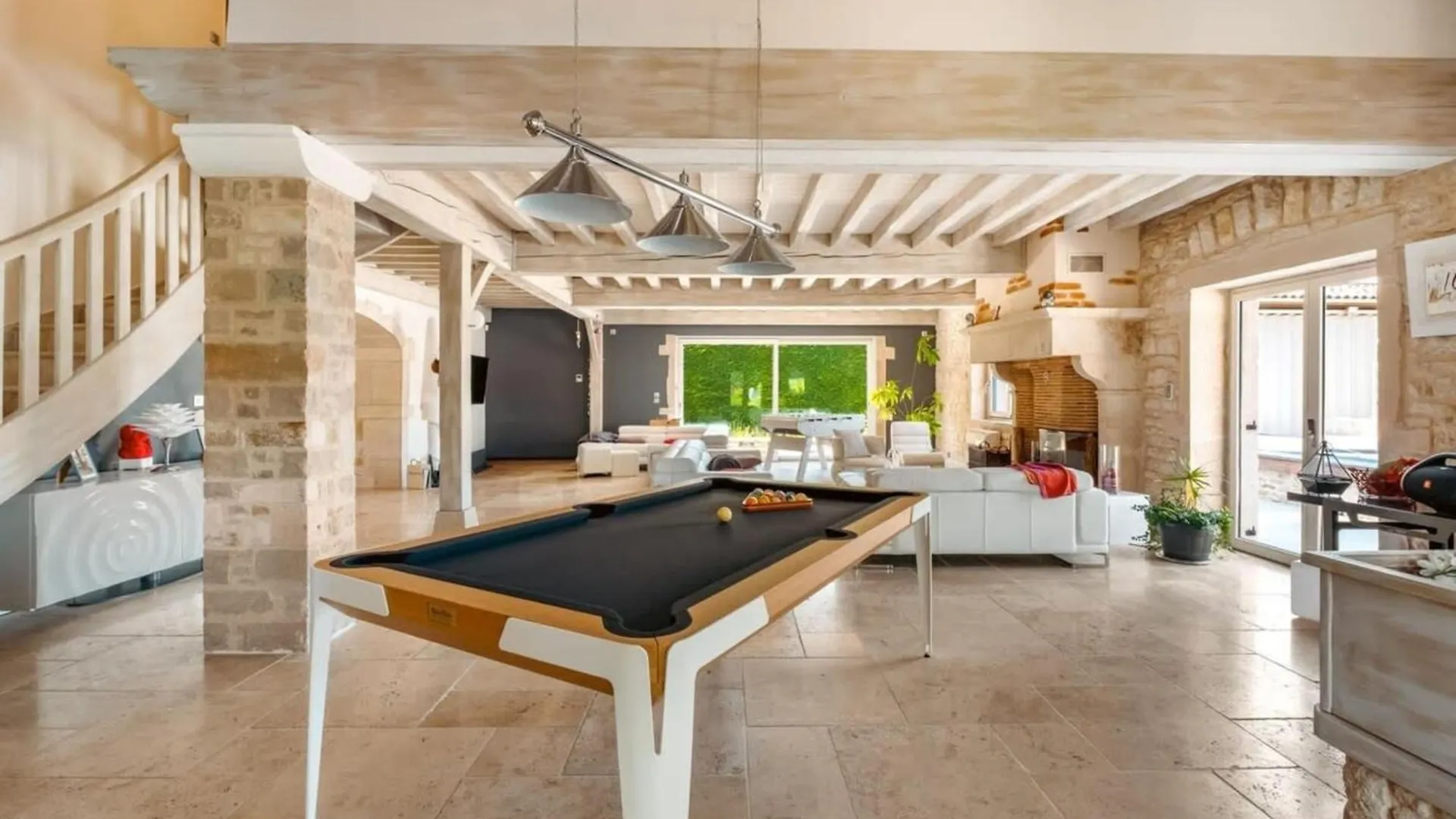 Fabulous Beaujolaise - 12P - Piscine Villa Fareins Holiday home